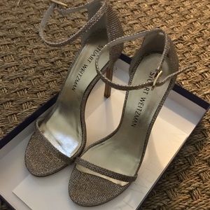 Stuart Weizmann platinum noir pump